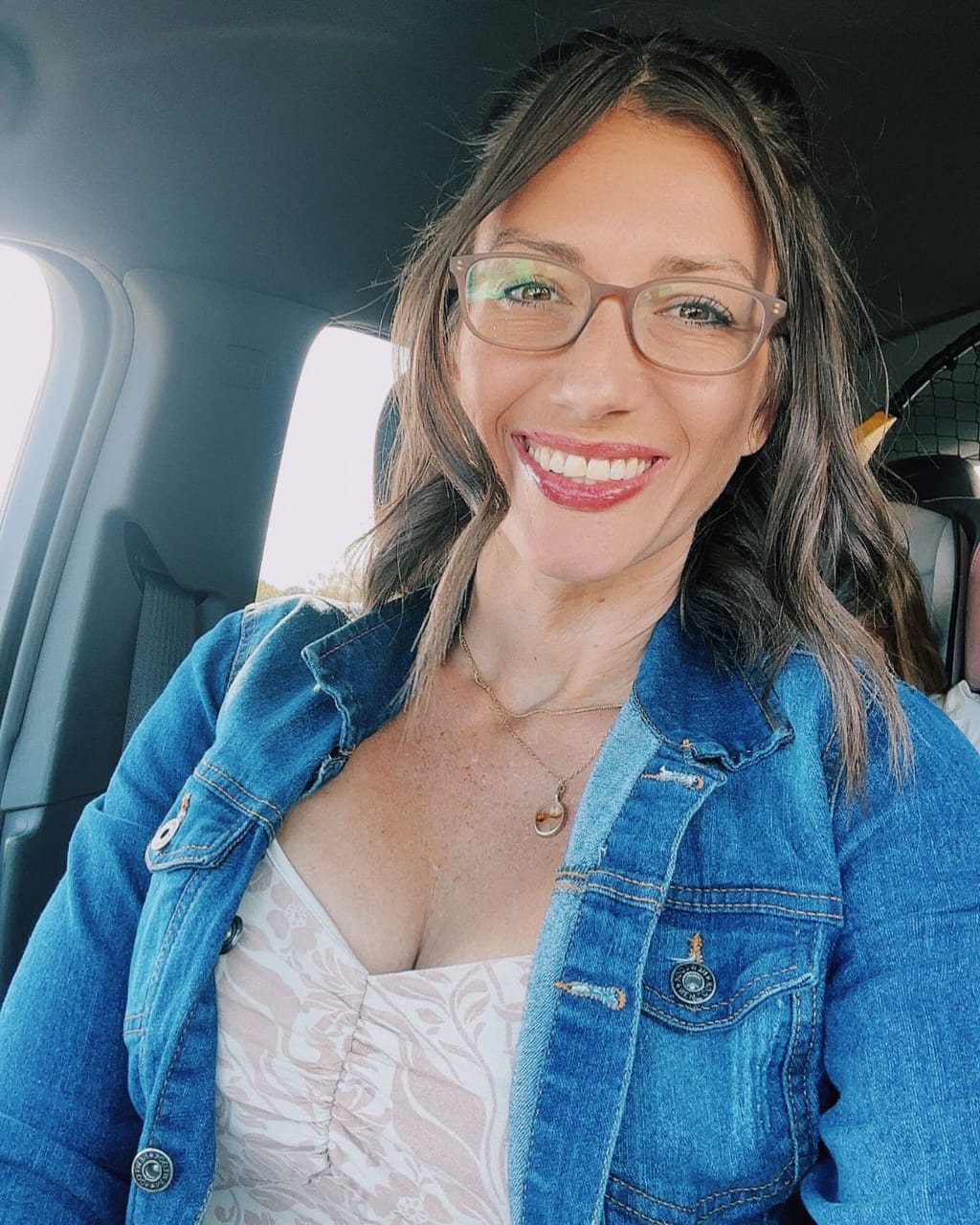 Mindy Howard_YwcDN